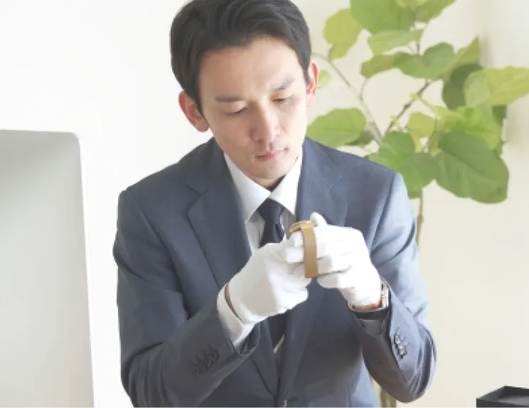 積極採用中【店舗買取】面接１回！ブランド品の買取職